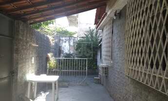 Imagem: Niterói - Casa Padrão - Pé Pequeno