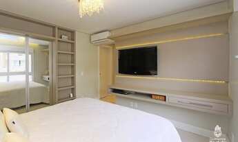 Imagem 3: Apartamento para venda possui 158 metros quadrados com 4 quartos Mobiliado. Decorado