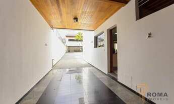 Imagem 3: CASA à venda, 700 m² - Água Verde - Curitiba/PR