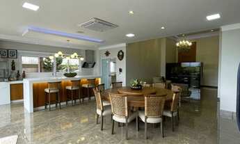 Imagem 5: Casa de condomínio sobrado para venda tem 530 metros quadrados com 4 quartos