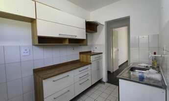 Imagem 4: Apartamento com 2 Dormitórios, Sacada e Vaga de Garagem no Canto do Forte