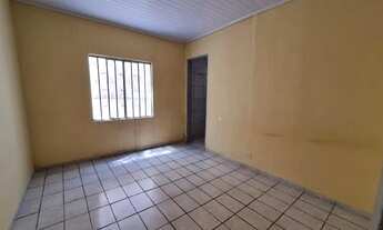 Imagem 3: Casa para venda tem 200 metros quadrados com 3 quartos em Taguatinga Sul - Brasília - DF