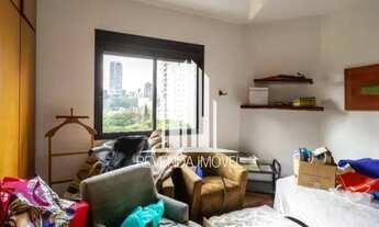 Imagem 2: Apartamento no Condomínio Edifício Alto de Pinheiros com 189m e 4 quartos na Vila Madalena