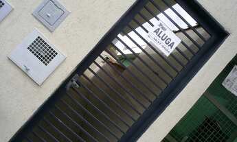 Imagem: ALUGA - CASA (Edícula com Água e Luz independentes)