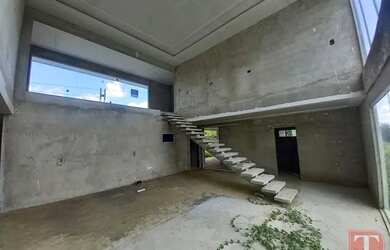 Imagem 4: Casa inacabada no condomínio Reino Verde 4 suítes