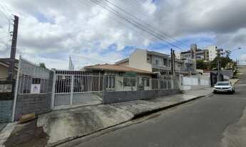 Imagem 3: Excelente residência localizada em um dos Bairros mais nobres e valorizados de Joinville