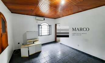 Imagem 2: Alugo casa com 4 quartos no PLANALTO