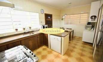 Imagem 6: Sobrado a 100 metros do metro Saúde