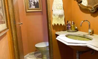 Imagem 4: Apartamento para aluguel mobiliado ou venda tem 180 metros quadrados com 4 quartos