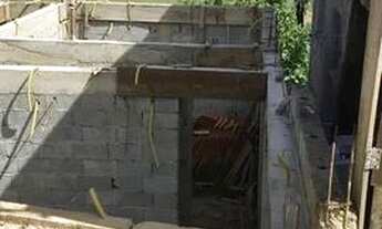 Imagem 1: Casa 2 cômodos e banheiro