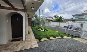 Imagem 4: Excelente residência localizada em um dos Bairros mais nobres e valorizados de Joinville