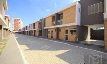 Imagem 2: Casa de condomínio com 3 quartos, sendo uma suíte em Colina de Laranjeiras