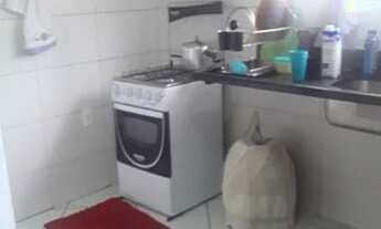 Imagem 4: 01 Suíte mobiliada quarto mobiliado dentro de casa pra mulher