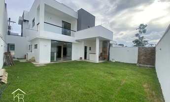 Imagem 3: Morada dos Pássaros / Dúplex 03 quartos sendo 1 suíte / quintal livre / churrasqueira