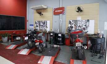 Imagem 4: Loja Padrão Concessionaria Peças Serviços para Motos e Venda de Motos Elétricas Novas