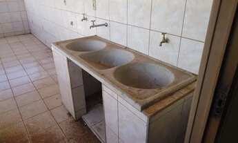 Imagem 4: Alugo sobrado no centro de Ic?m