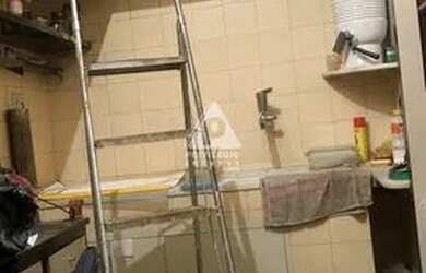 Imagem 6: Excelente sala comercial ideal para consultório fundos silencioso vista cristo