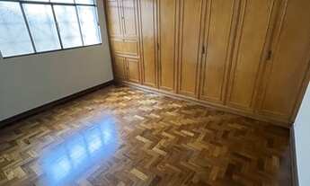 Imagem 6: Casa para aluguel e venda possui 187 metros quadrados com 5 quartos em Campo Belo - Londri