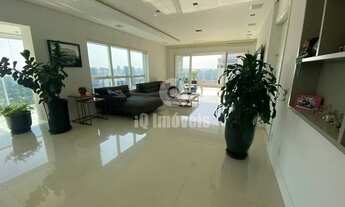 Imagem 2: Cobertura miolo do Campo Belo, 4 dormitórios sendo 3 suítes com 5 vagas lazer de clube !!