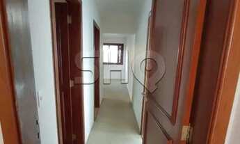 Imagem 6: Casa em Alphaville, 4 Suítes, piscina e lindo jardim