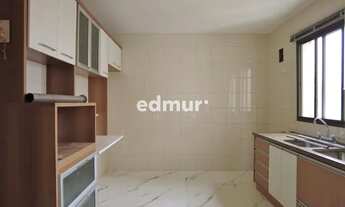 Imagem 2: APARTAMENTO no bairro Centro com 140m². 3 dormitórios e 2 vagas. Confira