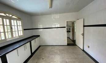 Imagem 2: Casa para aluguel com 390 metros quadrados com 5 quartos em Castelo - Belo Horizonte - MG