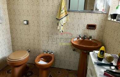 Imagem 4: Sobrado com 3 dormitórios 2 vagas próximo a comercio da região