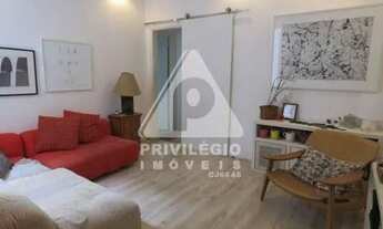 Imagem 3: Excelente dois quartos na quadra da praia