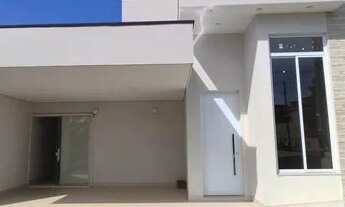 Imagem 2: Casa de condomínio térrea para venda tem 148 metros quadrados com 3 quartos