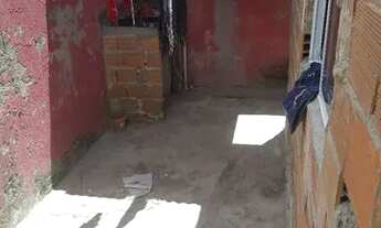 Imagem 2: Vendo a parte de baixo e a parte de cima. Em cima 3 comodos a parte de baixo 6 comodos