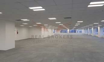 Imagem 3: Laje comercial corporativa para locação em Alphaville em edifício novo ao lado da Rodovia