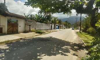 Imagem 4: Área com 864 m² na Praia da Maranduba - Rua Asfaltada