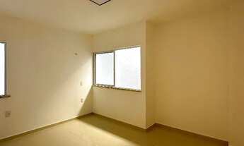 Imagem 7: Casa plana com três quartos sendo dois suítes -106m²