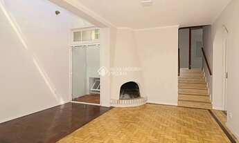 Imagem: Casa térrea 4 quartos e 4 vagas no bairro