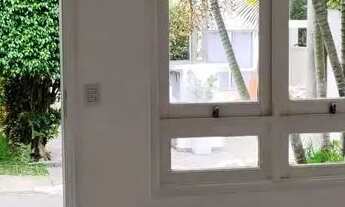 Imagem 2: SOBRADO COND. FECHADO - 2 DORM - 2 BANHEIROS - 1 VAGA - CERCADO POR ÁREA VERDE - CLIMA DE