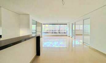 Imagem: Apartamento Sofisticado no Edifício Ankáá