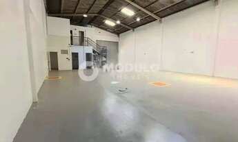 Imagem 3: Galpão comercial disponível para locação no bairro Tibery