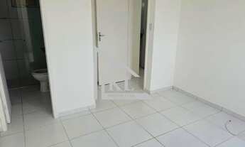 Imagem 10: Vendo apto no Cond Jorge Amado, 2/4 (suíte), 4º andar, lado sombra