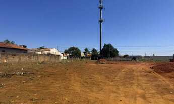 Imagem 4: Terreno com 1.100 m², estrategicamente localizado com frente para a Av. das Laranjeiras, g