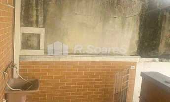 Imagem 6: Excelente casa de rua de 03 quartos, sendo 01 suíte, com 01 vaga e com área de 194m²