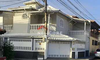 Imagem: Casa em Rua Vítor Igreja - Vila Blanche