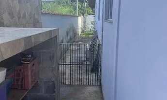 Imagem 4: Casa com 4 dormitórios à venda, 115 m² por R$ 440.000,00 - Vila Capri - Araruama/RJ