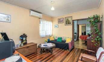 Imagem 4: Casa sobrado no Jardim do Salso de 3 dormitórios