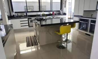 Imagem 4: Oportunidade - Casa em Condomínio - Urbanova - Condomínio Residencial Jaguary - 5 Suítes