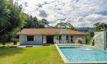 Imagem: Casa com 4 suítes à venda, 270 m² por