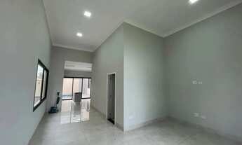 Imagem 2: Casa térrea para venda tem 151 m² com 3 suítes, piscina, escritório ou sala tv