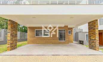 Imagem 2: Casa à venda em Pedra Redonda, Porto Alegre 3 suítes, 4 vagas, financiamento