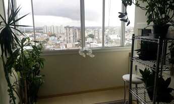 Imagem 3: Apartamento de dois dormitórios á venda em Porto Alegre, Bairro Floresta. Excelente vista