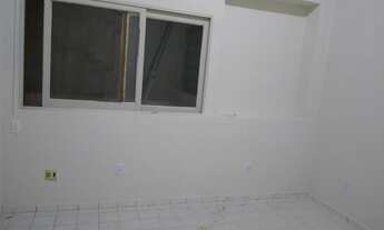 Imagem 4: Apartamento no centro 1° andar 700.00 aluguel