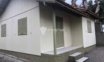 Imagem: Casa para aluguel, 2 quartos, 1 vaga, Humaitá